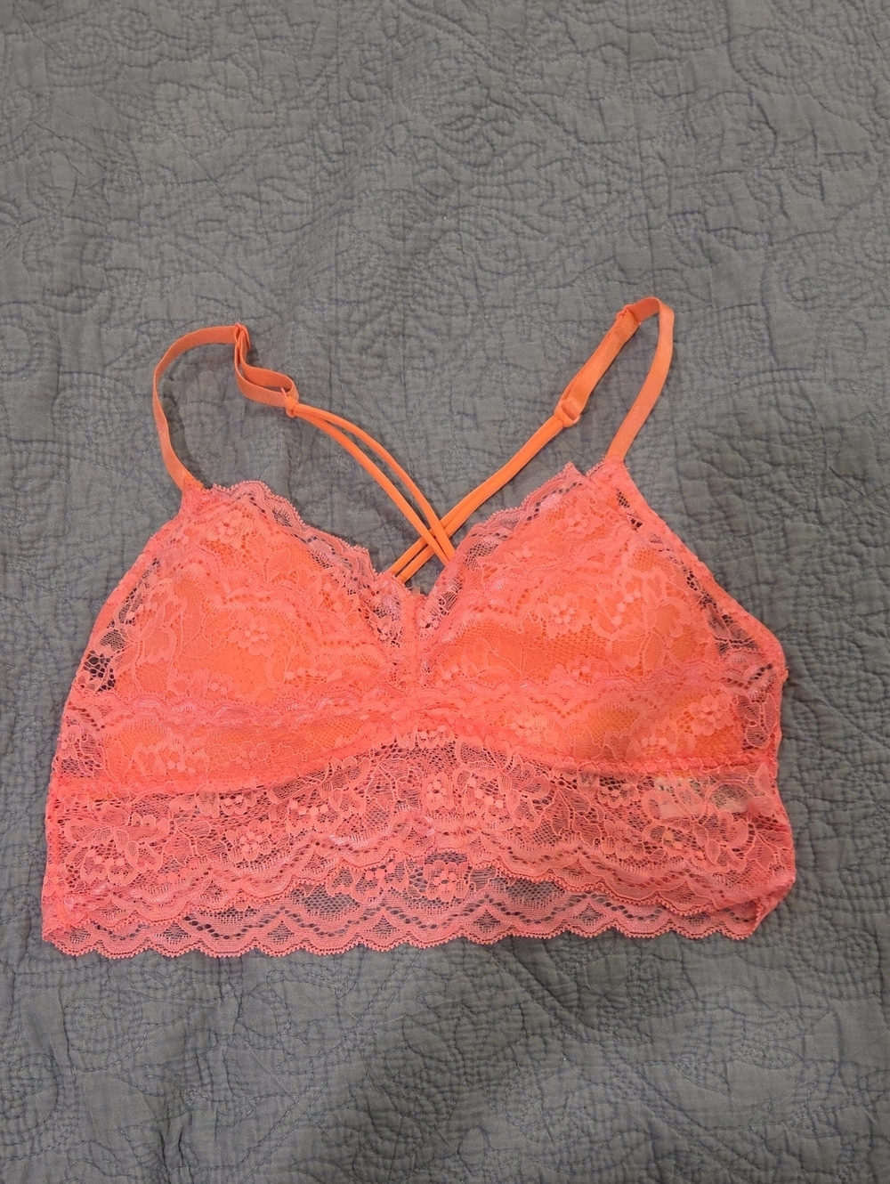 Kensie Coral Lace Bralette with Strappy Back Size L, New W/O Tags!